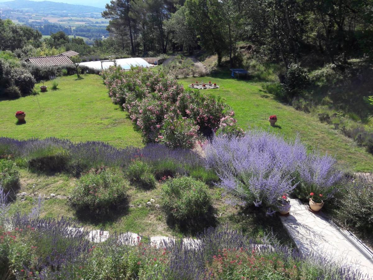 Les Cerises Saint-Saturnin-d'Apt Exterior foto