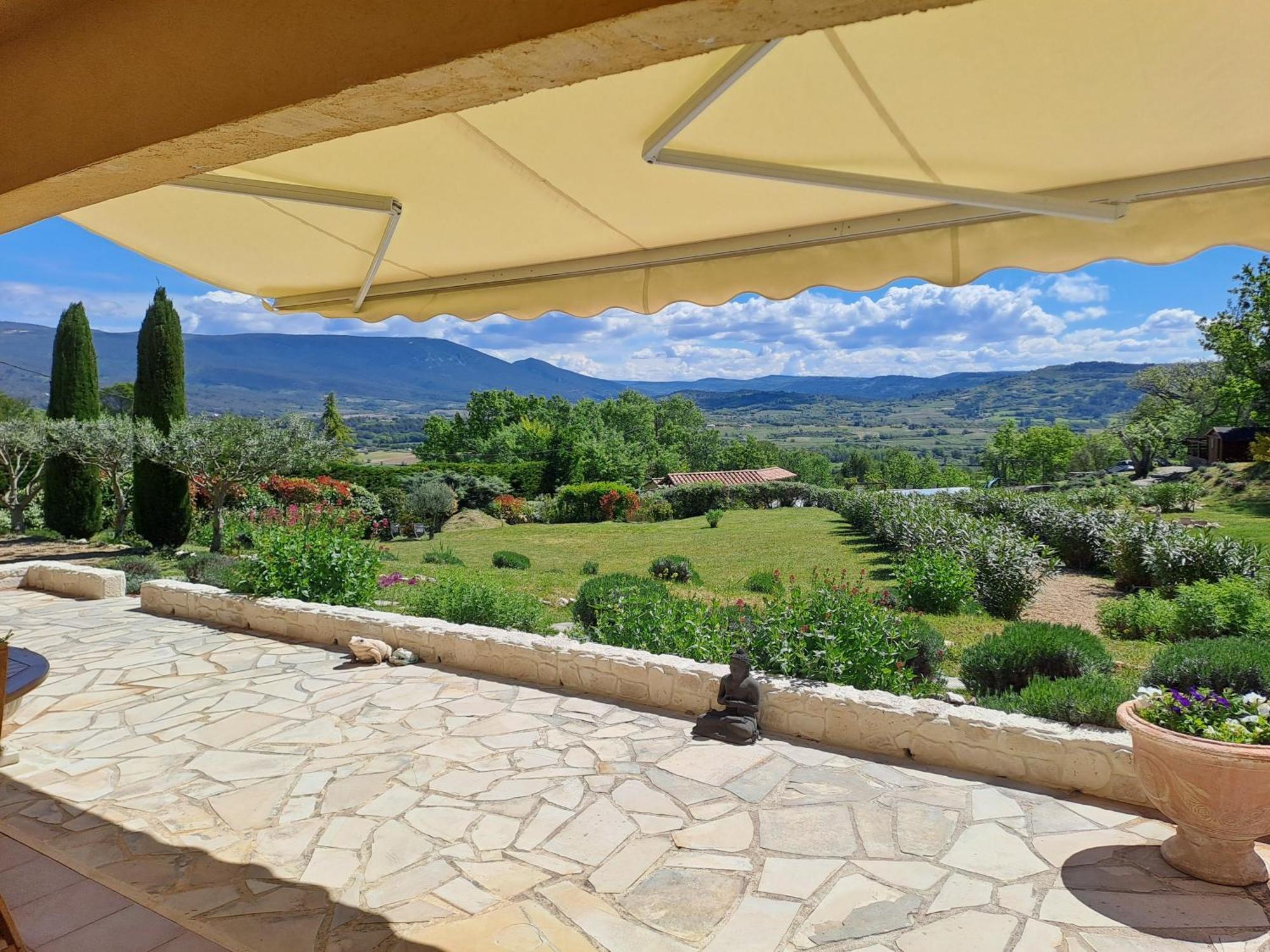 Les Cerises Saint-Saturnin-d'Apt Exterior foto